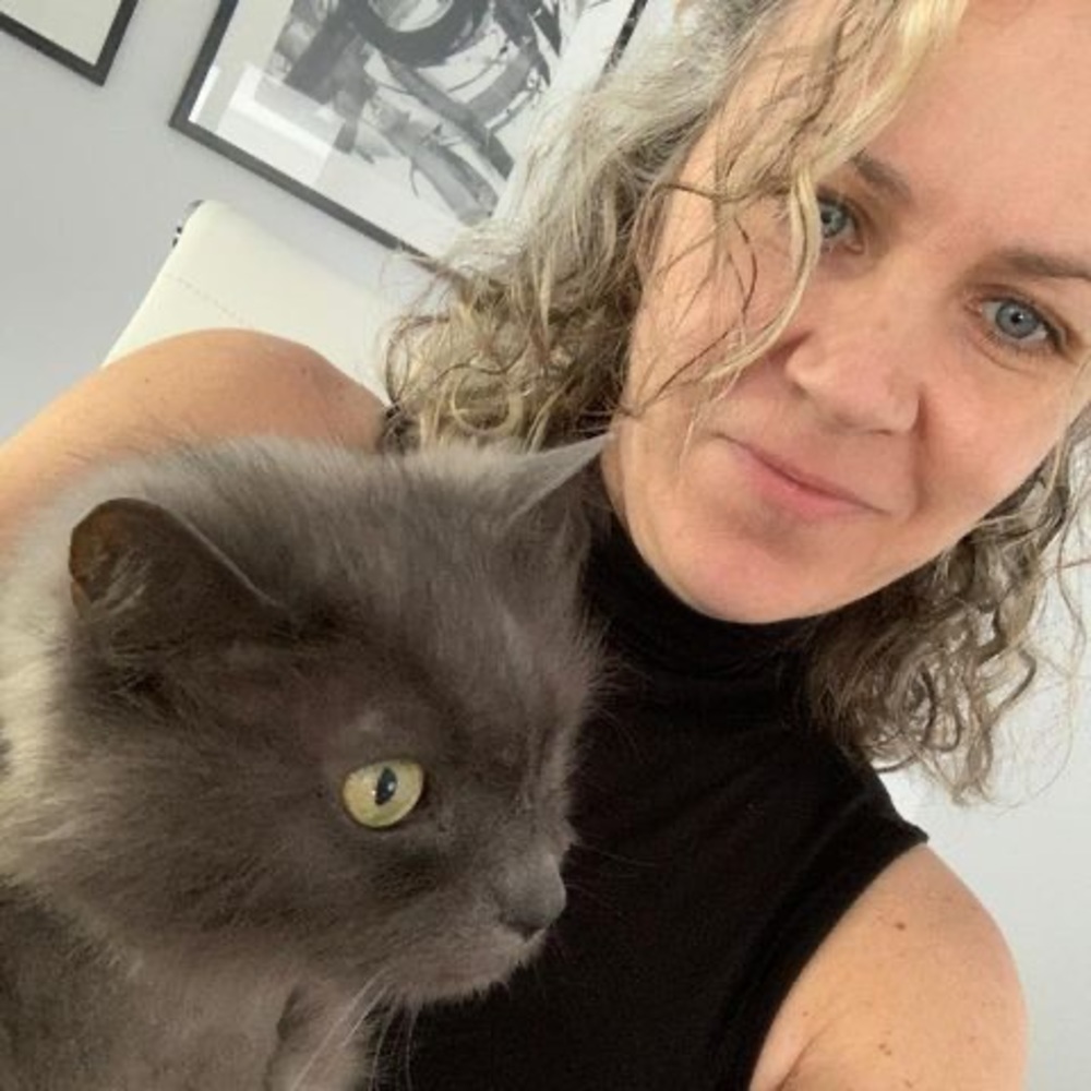 Meet your Posher, Josée